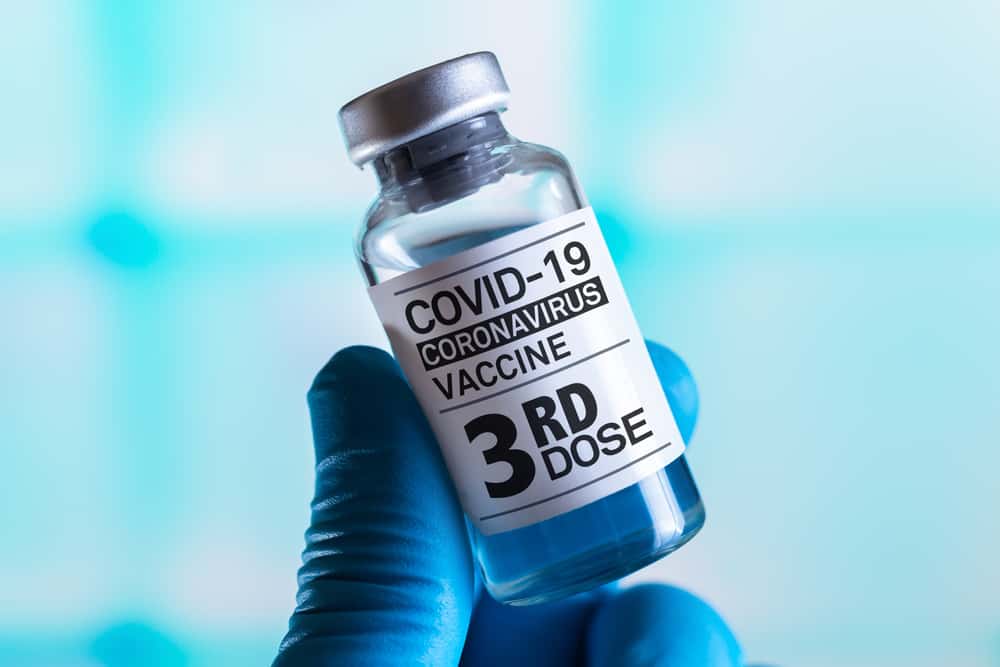 Tiêm mũi 3 vaccine COVID-19 có cần thiết? Tiêm bổ sung khác gì với tiêm nhắc lại?